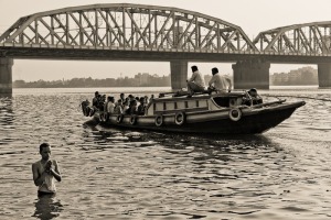 Crossing the Ganges under the Vivekananda Bridge.