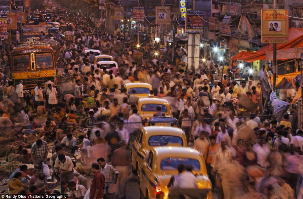 Kolkata crowd